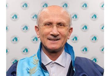 Prof. Dr. Reşat Öngören: “Peygamberler ve velîler bile Hak ve hakikatle buluşmadan önce yalnızlık yaşıyor!"