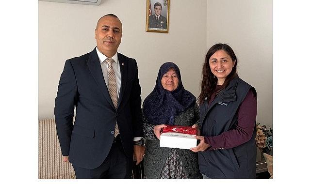 Manisa Büyükşehir'den Şehit Annelerine Anlamlı Ziyaret