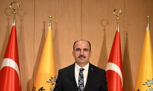 Başkan Altay: “Umre Ödüllü Siyer Bilgi Yarışmamızı Kazanan 100 Öğrencimiz Anne-Babalarıyla Kutsal Topraklara Gitmeye Hak Kazandı"