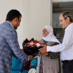 Kahta Kaymakamı Soysal’dan şehit ailelerine anneler günü ziyareti