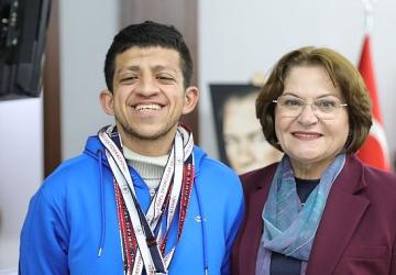 Didim'in Gururu Atacan'dan Başkan Hatice Gençay'a Ziyaret