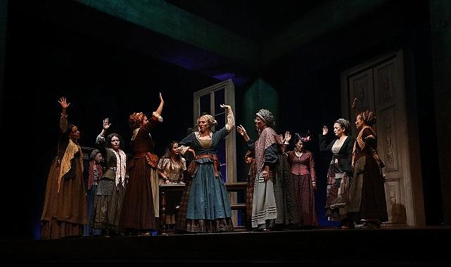 İBB Şehir Tiyatroları Mart Ayında 40 Oyunu Seyirciyle Buluşturuyor