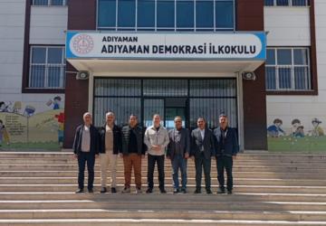  İl Millî Eğitim Müdürü Ali Tosun, Demokrasi İlkokulu'ndaki SRC sınavını inceledi