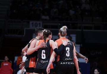 Eczacıbaşı Dynavit Ankara'dan 1 puanla döndü