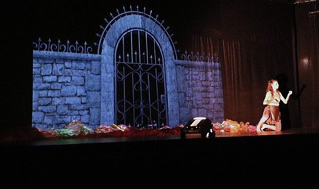 Maltepe'de 'Tahtacı Fatma'dan 'Silüet'e kadınların hikâyesi