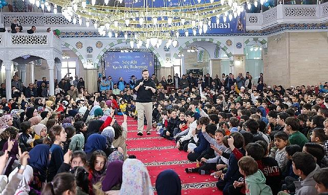 Selçuklu'da Sertaç Abi çocuklarla 'Kardeşlik Buluşması'nda bir araya geldi