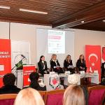 Cumhuriyetin Eğitimci İlk Kadın Milletvekilleri Osmangazi'de Konuşuldu