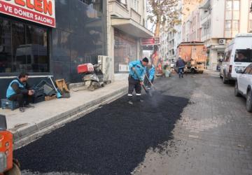Adıyaman Eskisaray Mahallesi’nde yol onarım çalışması