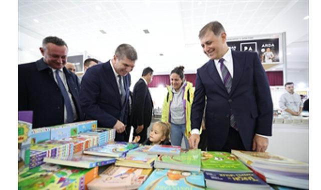 Başkan Tugay 13. Burdur Kitap Fuarı'nın açılış törenine katıldı