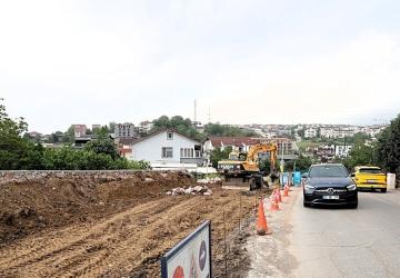 Başiskele'de Selahattin Eyyubi Caddesi genişliyor
