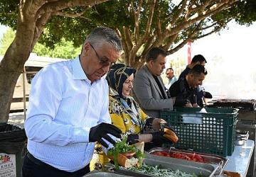 Öğrencilere deneme sınavı sonrası mangal partisi