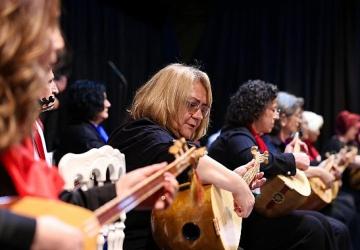 Gemlik'te Kadınlar Günü'ne Özel Türkü Gecesi