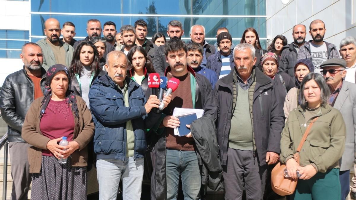 Karapınar Abuzer Tuncay Aile Apartmanı Davası’nda erteleme kararı: Aileler ‘adalet’ istedi - Videolu Haber