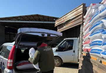 Başkan Çerçioğlu'ndan Karacasu'da Küçük Üreticilere Yem Desteği