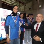 ADIYAMAN (PERRE) - (Berfin GÜRBÜZ) - Adıyaman'da gençlerin sportif, sosyal ve kültürel gelişimlerine katkı sunmak amacıyla düzenlenen İmam Hatip Spor Oyunları, büyük bir heyecana sahne oldu.