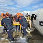ADIYAMAN (PERRE) - Şeriban ÖZÇAKMAK - Adıyaman Havalimanı Müdürlüğü tarafından her yıl düzenlenen Acil Durum Planı çerçevesinde bu yıl da uçak düşme tatbikatı yapıldı.