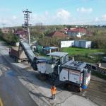 SAKARYA (PERRE) - Hasan GÜLER - Akyazı Belediyesi, Akyazı- Küçücek Yolu'nun yenilenmesi için çalışmalara başladı.
