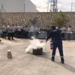 ADIYAMAN (PERRE) - Şeriban ÖZÇAKMAK - Besni İtfaiye Müdürlüğü ekipleri, Adıyaman'ın Besni Organize Sanayi Bölgesi içerisinde bulunan Canex fabrikasında görevli personele, yangınlara karşı uygulamalı eğitim verdi.