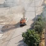 ADIYAMAN (PHA) - Mustafa TEKİN - Adıyaman’da seyir halindeyken bir anda alevlere teslim olan otomobil, kısa sürede kullanılamaz hale geldi.