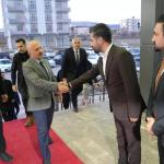 ADIYAMAN (PERRE) - Şeriban ÖZÇAKMAK-Berfin GÜZRBÜZ-Sibel TURAN - Adıyaman Belediyesi tarafından düzenlenen iftar programında il protokolü aynı sofrada buluştu.