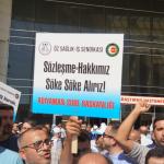 ADIYAMAN (PHA) - Murat KAYIŞ – Öz Sağlık-İş Sendikası Adıyaman Şubesi, kamu işçilerine yönelik toplu sözleşme sürecinde teklif edilen maaş zammına karşı tepki gösterdi.