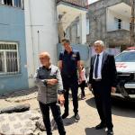ADIYAMAN (PERRE) - (Mustafa KAMIŞ) - Kahta Belediye Başkanı Mehmet Can Hallaç, Hürriyet Mahallesi'nde meydana gelen yangında evleri zarar gören Demiral ailesini ziyaret ederek geçmiş olsun dileklerini iletti.