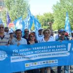 ANKARA (PHA) - Fatma Didar YILDIRIM - Kamu Emekçileri Sendikaları Konfederasyonu (KESK) Eş Genel Başkanı Ayfer Koçak, hükümetin memur ve memur emeklilerine sunduğu zam teklifini “sefalet dayatması” olarak nitelendirdi.