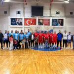 ADIYAMAN (PERRE) - Şeriban ÖZÇAKMAK - Gençlik ve Spor Bakanlığı tarafından düzenlenen Kamu Spor Oyunları Voleybol İl Turnuvasında Adıyaman İl Millî Eğitim Müdürlüğü Voleybol Takımı, il birincisi oldu.
