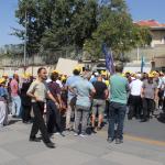 ANKARA (PHA) - Murat KAYIŞ - Kamu Emekçileri Sendikaları Konfederasyonu (KESK), İsrail’in Gazze’de sürdürdüğü saldırıları ve Birleşmiş Milletler’in (BM) raporlarına yansıyan kıtlık gerçeğini protesto etmek için İsrail Bü...