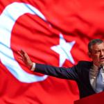 İSTANBUL (PHA) - Rojin SÜNGÜ - CHP Genel Başkanı Özgür Özel, "Demokrasi ve adaletin 100’üncü kara günü" vesilesiyle düzenlenen “100 Karası” başlıklı toplantıda yaptığı konuşmada, İstanbul Büyükşehir Belediye Başkanı Ekre...
