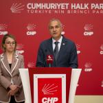 ANKARA (PHA) - Gülbahar SÜNGÜ - CHP Genel Başkan Yardımcısı Suat Özçağdaş, partisinin genel merkezinde düzenlediği basın toplantısında 2025 YKS sonuçlarını değerlendirerek iktidarın eğitim politikalarını sert sözlerle el...