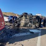 MALATYA (PHA) - Malatya’nın Akcadağ ilçesinde, hafif ticari araç ile otomobilin kafa kafaya çarpıştığı kazada 4 kişi hayatını kaybetti, 2 kişi yaralandı.
