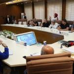 ADIYAMAN (PHA) - Adıyaman Belediye Başkanı Abdurrahman Tutdere, kentteki acil su sorunları, içme suyu şebekesi yenileme çalışmaları ve gelecekteki su temini planlarına ilişkin kapsamlı bir basın bilgilendirmesi yaptı.