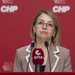 ANKARA (PHA) - Gülbahar SÜNGÜ - CHP Genel Başkan Yardımcısı Suat Özçağdaş, partisinin genel merkezinde düzenlediği basın toplantısında 2025 YKS sonuçlarını değerlendirerek iktidarın eğitim politikalarını sert sözlerle el...
