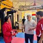 ADIYAMAN (PHA) - Gülbahar SÜNGÜ - Adıyamanlı genç sporcu Ayşe İkra Erdoğan, eylül ayında düzenlenecek Dünya Muaythai Şampiyonası’nda Türkiye’yi temsil etmeye hazırlanıyor.