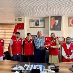 ADIYAMAN (PHA) - Murat KAYIŞ - Türk Kızılay Adıyaman İl Merkezi Başkanlığı Başkan Yardımcısı Ahmet Rençber ve Genç Kızılay Adıyaman ekibi, Harp Malulü Gaziler, Şehit Dul ve Yetimleri Derneği Adıyaman Şubesi’ni ziyaret et...