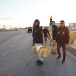 ULUSAL (PERRE) - Şeriban ÖZÇAKMAK - Kahta Belediyesi, Ramazan ayı boyunca iftar saatine yolda yakalanan vatandaşlar için ilçenin farklı çıkış noktalarında kumanya dağıtımı gerçekleştiriyor.