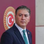 ADIYAMAN (PERRE) - Şeriban ÖZÇAKMAK - Cumhuriyet Halk Partisi Grup Başkanvekili ve Ankara Milletvekili Murat Emir, Adıyaman'ın Gölbaşı ilçesinde deprem sonrası "riskli alan" (kırmızı alan) ilan edilen bölgede yaşanan mağ...