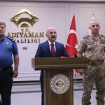 ADIYAMAN (PHA) - Fatma Didar YILDIRIM- Adıyaman Valisi Osman Varol’un başkanlığında düzenlenen güvenlik ve asayiş toplantısında son bir aya ilişkin kapsamlı bir değerlendirme yapıldı.