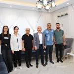 ADIYAMAN (PHA) - Adıyaman’da depremin ardından şehir yeniden ayağa kaldırılırken, Yerinde Dönüşüm Projesi kapsamında tamamlanan konutlar yeni sahiplerine teslim edilmeye devam ediyor.