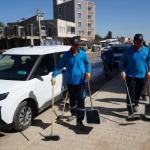 ADIYAMAN (PHA) - Adıyaman Belediyesi, kent genelinde sürdürdüğü temizlik çalışmalarına Yeni Mahalle’de yoğun bir şekilde devam etti.