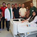 ADIYAMAN (PHA) - Adıyaman Eğitim ve Araştırma Hastanesi’nde, 57 yaşındaki kadın hastaya pankreasın kuyruk (kaudal) bölgesinde tespit edilen yaklaşık 5 cm çapındaki müsinöz kistadenokarsinom nedeniyle dalak koruyucu lapar...