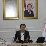 ADIYAMAN (PHA) - Tarım ve Orman Bakanı İbrahim Yumaklı, bir dizi ziyaret ve tören kapsamında geldiği Adıyaman’da, Valilik Toplantı Salonu’nda düzenlenen “Adıyaman Tarım-Orman Sektör Toplantısı”nda bölgedeki üreticiler, ç...