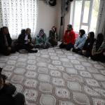 ADIYAMAN (PERRE) - Şeriban ÖZÇAKMAK - Kahta Belediyesi Gençlik Meclisi tarafından Adıyaman'ın Kahta ve Sincik ilçesinde düzenlenen "Sonbaharın Renkleri Doğa Yürüyüşü"ne katılan gençler, bölgenin doğal güzelliklerini ve t...