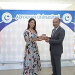 ADIYAMAN (PHA) - Cumhurbaşkanlığı himayelerinde, Yunus Emre Enstitüsü koordinatörlüğünde yürütülen “Türkçe Yaz Okulu” projesi kapsamında 14 farklı ülkeden gelen 17 uluslararası öğrenci 7-31 Temmuz 2025 tarihleri arasında...