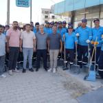 ADIYAMAN (PHA) - Adıyaman Belediyesi, kent genelinde sürdürdüğü temizlik çalışmalarına Yeni Mahalle’de yoğun bir şekilde devam etti.
