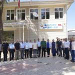 ADIYAMAN (PHA) - Şeriban ÖZÇAKMAK - AK Parti Adıyaman Milletvekili Hüseyin Özhan, Gölbaşı ilçesinde deprem sonrası yeniden yapılanma ve iyileştirme çalışmalarını yerinde inceleyerek vatandaşlarla bir araya geldi.