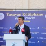 ADIYAMAN (PHA) - Şeriban ÖZÇAKMAK – Adıyaman Belediyesi ve GAP Bölge Kalkınma İdaresi iş birliğiyle, il merkezine yeni bir kütüphane kazandırıldı.