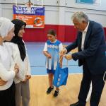 ADIYAMAN (PHA) - Mustafa KAMIŞ - Kahta Belediyesi’nin öncülüğünde; Kahta Kaymakamlığı, İlçe Millî Eğitim Müdürlüğü ve Gençlik ve Spor İlçe Müdürlüğü iş birliğiyle düzenlenen Yaz Spor Okulları, çocukların yaz tatilini ver...