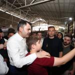 ADIYAMAN (PHA) - Şeriban ÖZÇAKMAK - Çevre, Şehircilik ve İklim Değişikliği Bakanı Murat Kurum, Adıyaman’daki temaslarının ardından Besni ilçesine giderek vatandaşlarla bir araya geldi, devam eden projelerde incelemelerde...